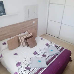 Habitación Privada , Vecindario (Gran Canaria) España